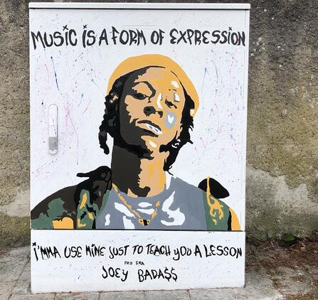 Motiv: Porträt von Joey Bada$$ Standort: Ecke Ötigheimer Weg und Richard-Wagner-Ring , 76437 Rastatt (vom 01.08.2019)